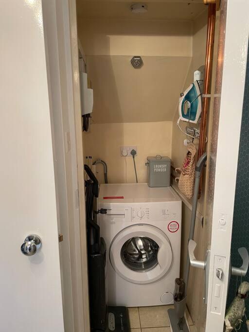 Cute And Cosy 2 Bed Cottage Honley Екстер'єр фото
