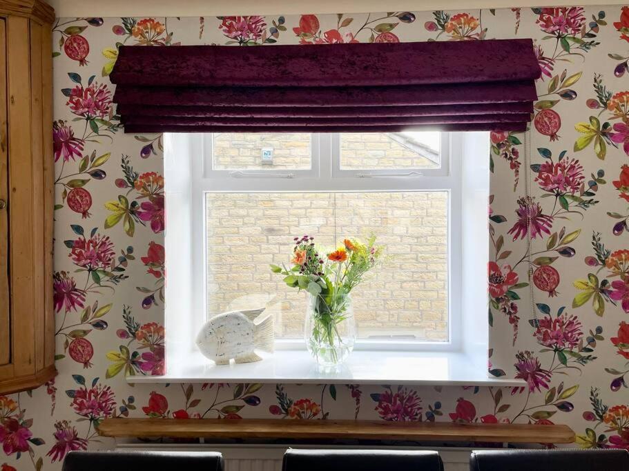 Cute And Cosy 2 Bed Cottage Honley Екстер'єр фото