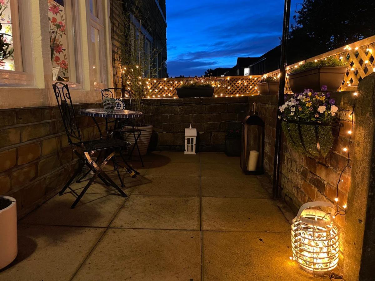 Cute And Cosy 2 Bed Cottage Honley Екстер'єр фото